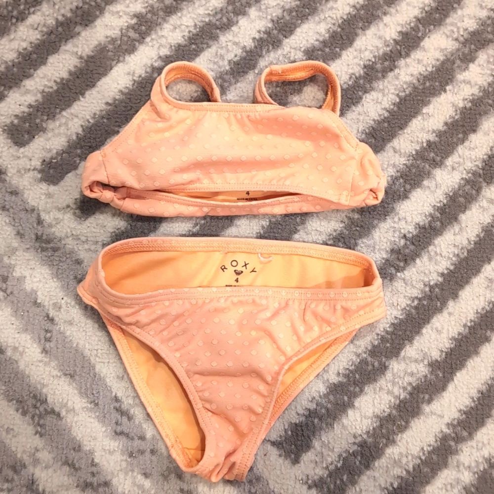 Little girl Roxy swimsuit